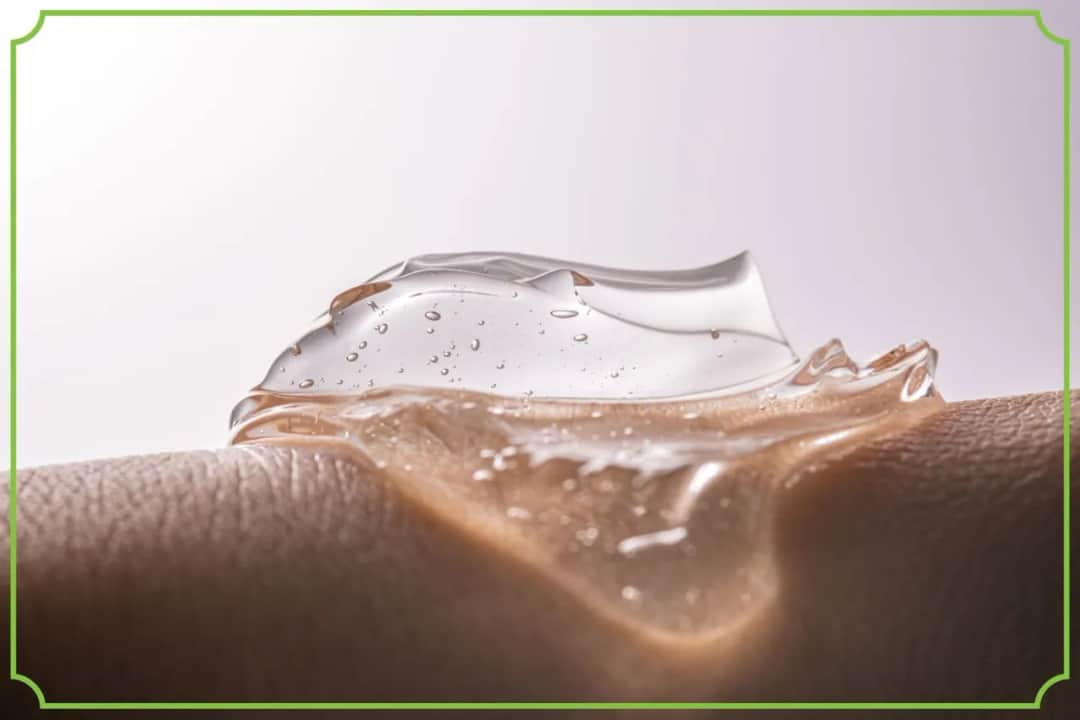 Kwas hialuronowy: gdzie go szukać w diecie, kosmetykach i suplementach?