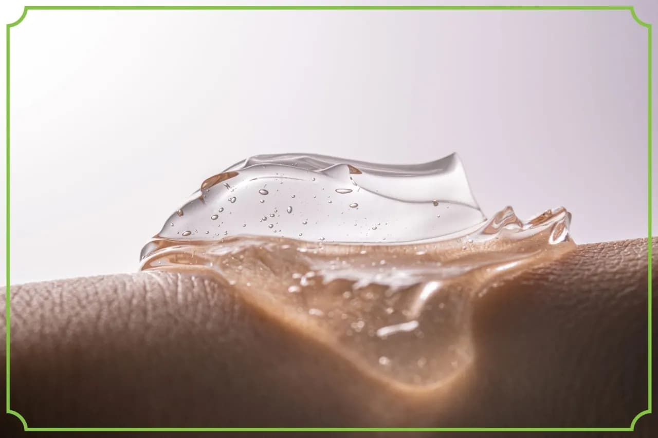 Kwas hialuronowy: gdzie go szukać w diecie, kosmetykach i suplementach?